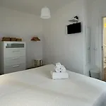 Semesterbostad Casinha Da Baixa T1, Dos Pescadores *